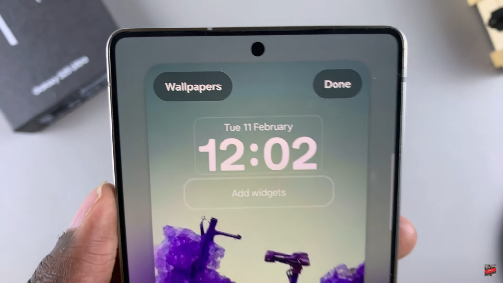 Add Widgets To Lock Screen Of Samsung Galaxy S25/S25 Ultra