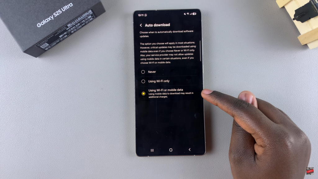 Turn Automatic Updates On/Off On Samsung Galaxy S25