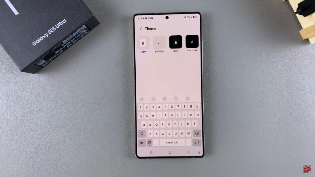 Change Keyboard Theme On Samsung Galaxy S25
