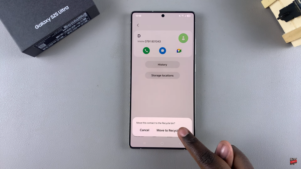 Delete Contacts On Samsung Galaxy S25
