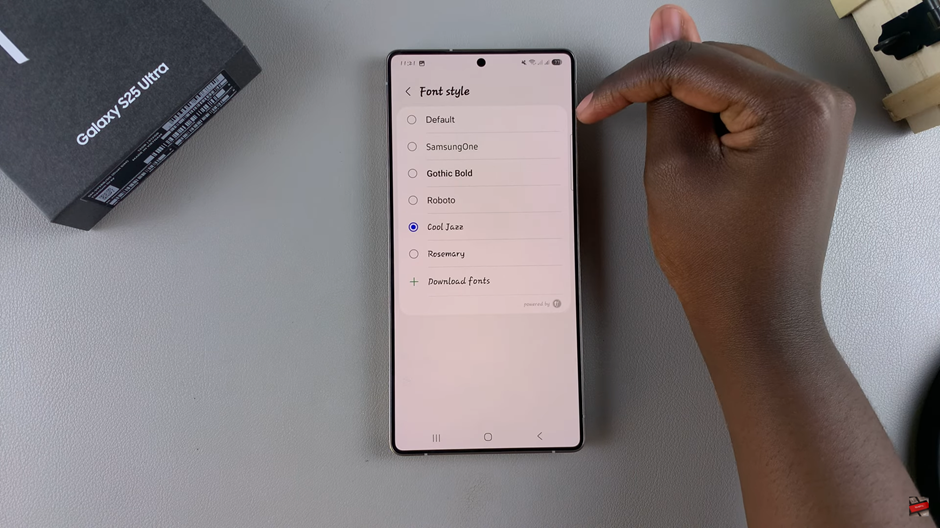 How To Revert Default Font Style On Samsung Galaxy S25 / S25 Ultra