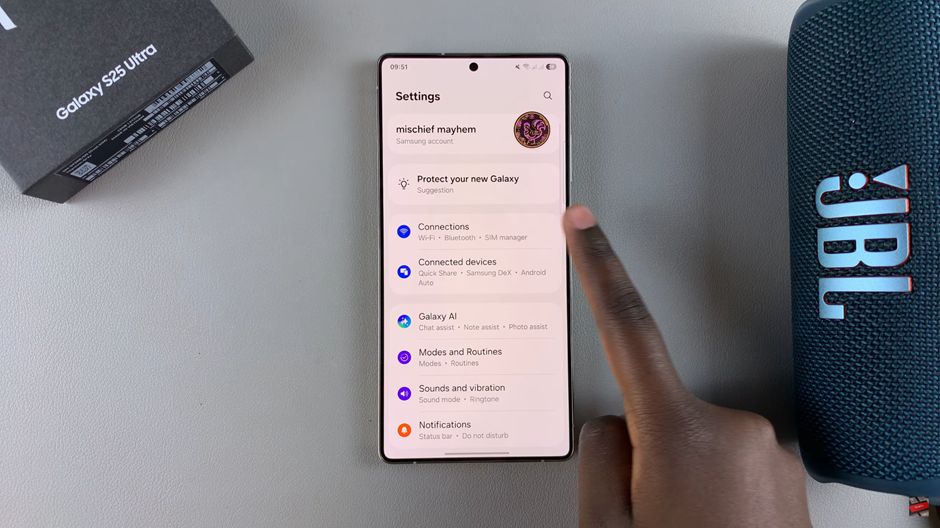 How To Connect Bluetooth Speaker To Samsung Galaxy S25 / S25 Ultra