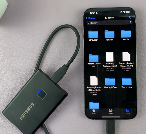 Connect External SSD To iPhone