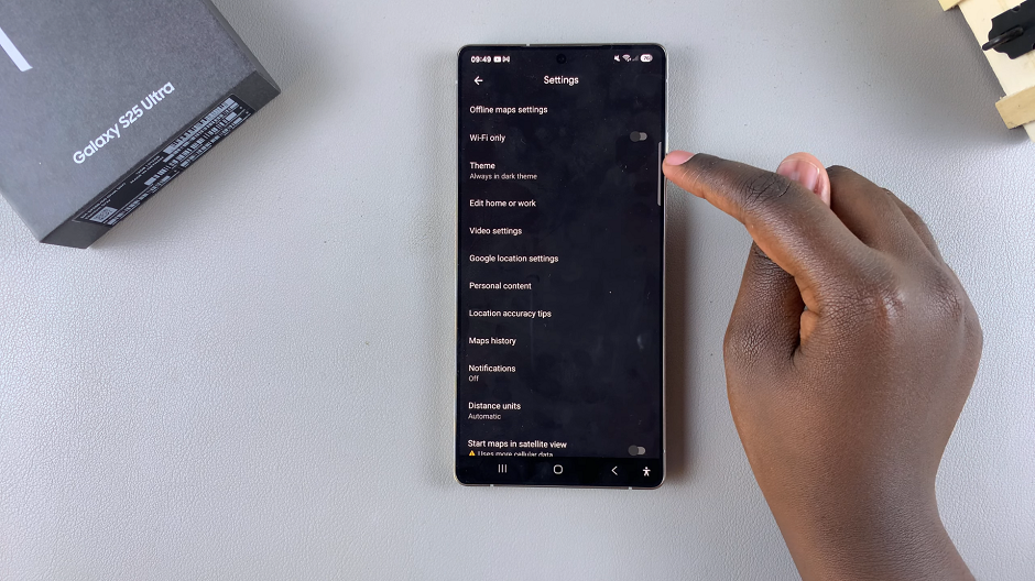 How To Enable / Disable Dark Mode In Google Maps On Galaxy S25