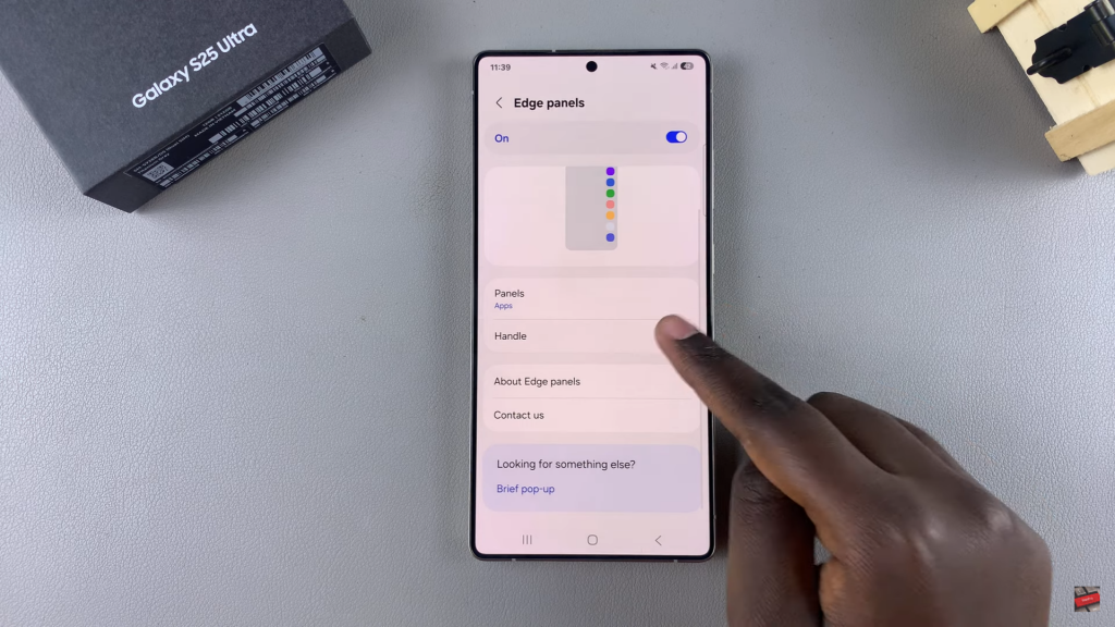 Move Edge Panel On Samsung Galaxy S25