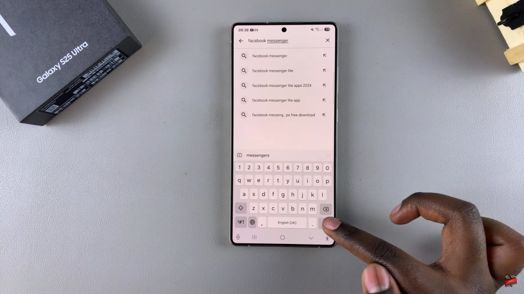 Install Messenger On Samsung Galaxy S25