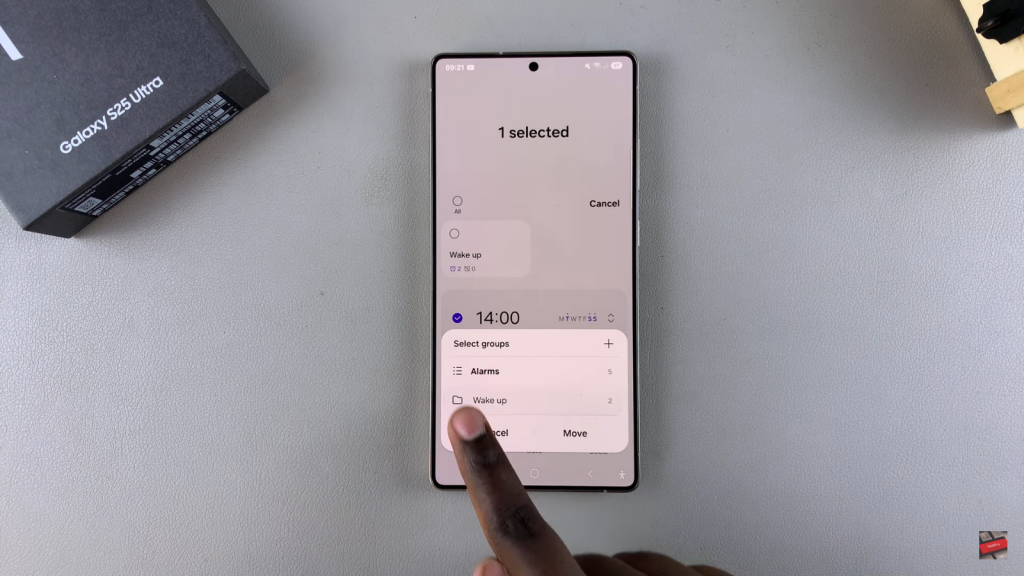 Create Alarm Group On Samsung Galaxy S25