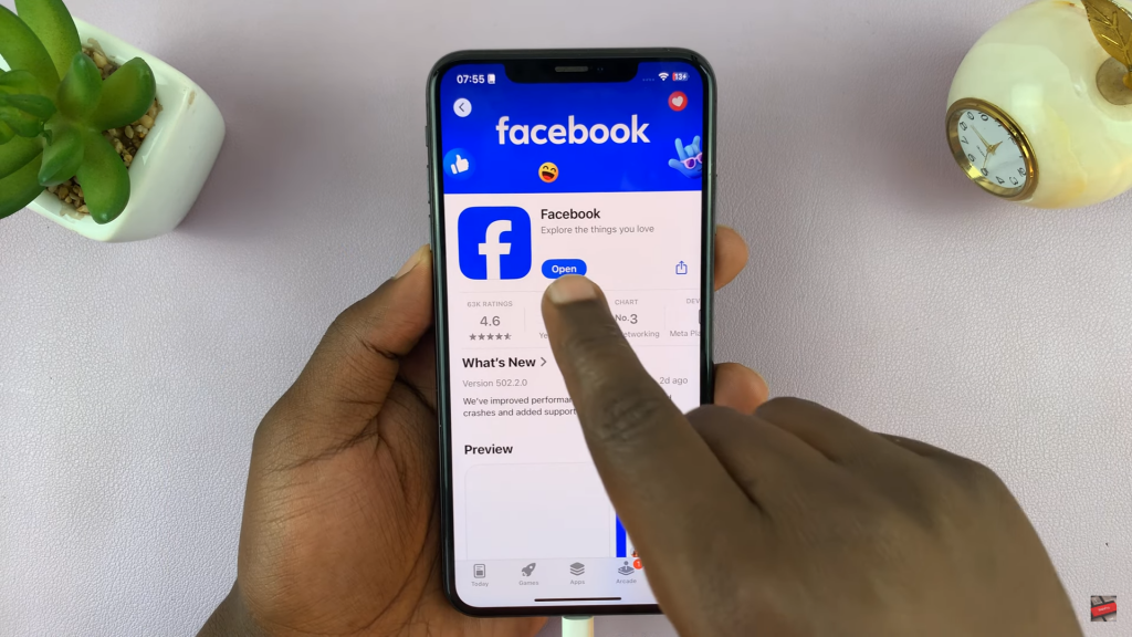 Install Facebook App On iPhone