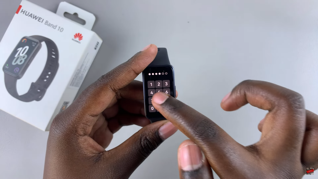 Disable Auto Lock On Huawei Band 10