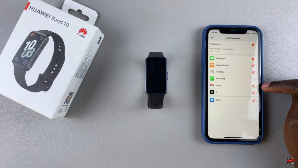 Enable iPhone Notifications On Huawei Band 10