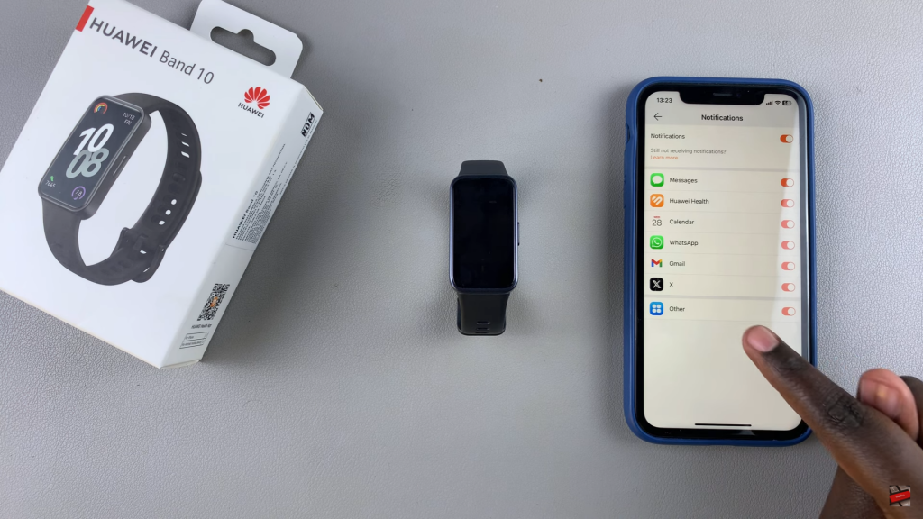 Enable iPhone Notifications On Huawei Band 10