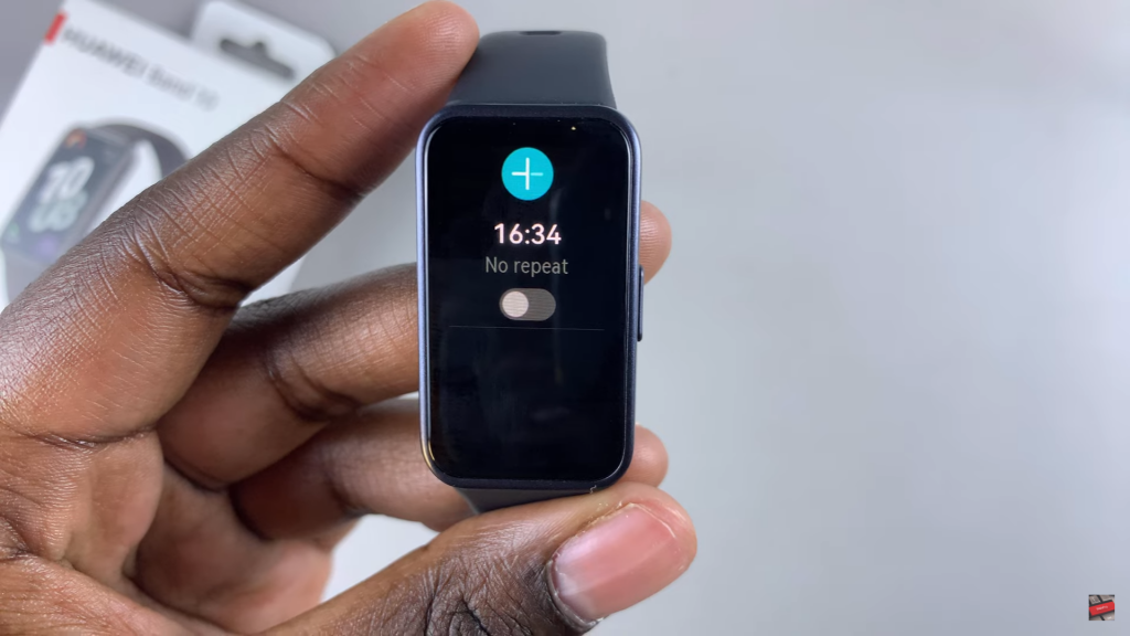 Turn Alarm On/Off On Huawei Band 10